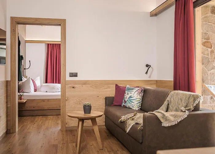 Mo's * מאיירהופן